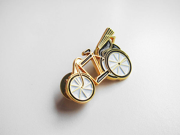 Pedal Powered Trishaws Collar Pin - LOVE SG